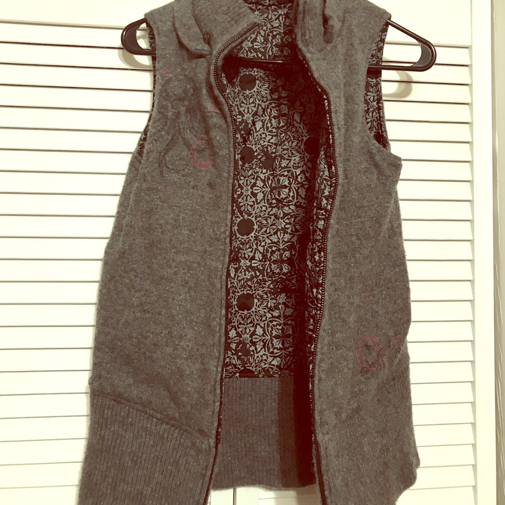 Reversible Vest